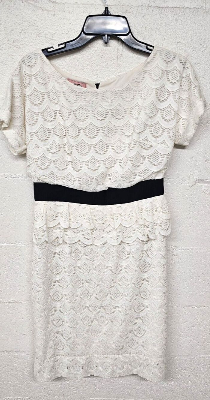 PHOEBE COUTURE Cream Lace Contrast Black Belt Ruffles Cocktail Dress 8 Fairy